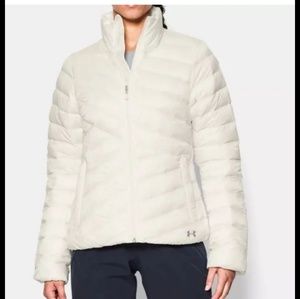 Under armour down coat xs READ